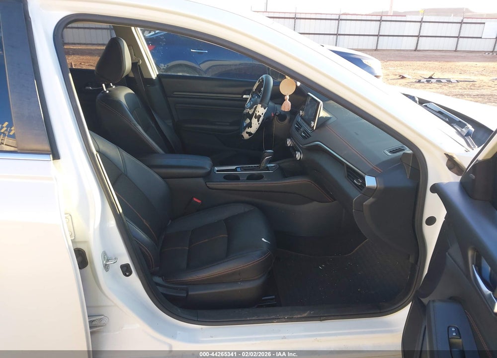 2020 NISSAN ALTIMA SR FWD VIN: 1N4BL4CV2LC272007
