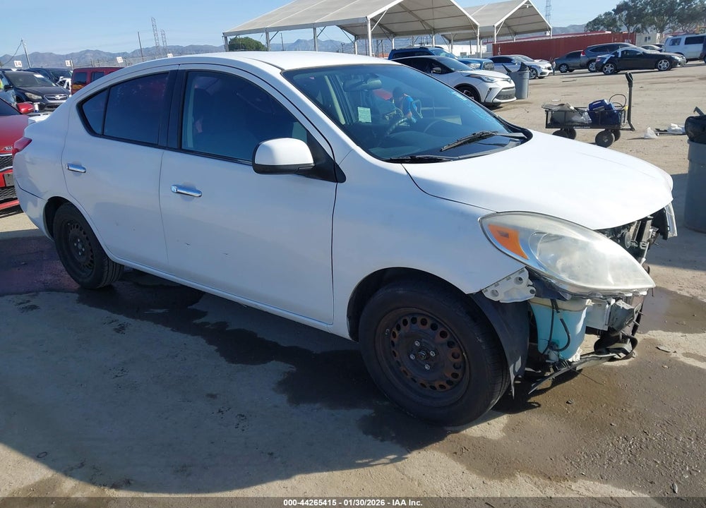 2014 NISSAN VERSA 1.6 SV VIN: 3N1CN7AP9EL829987