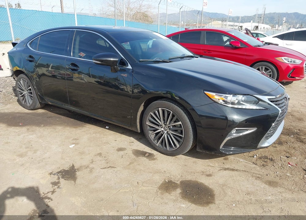 2018 LEXUS ES 300H VIN: JTHBW1GG6J2167404