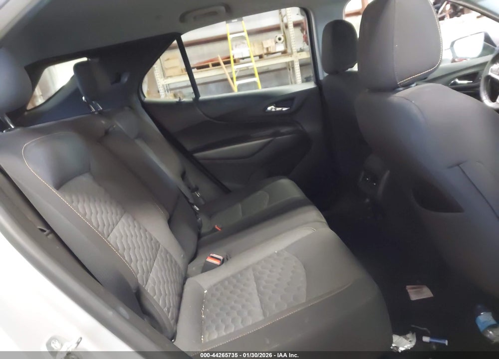 2019 CHEVROLET EQUINOX LT VIN: 2GNAXUEV2K6208460