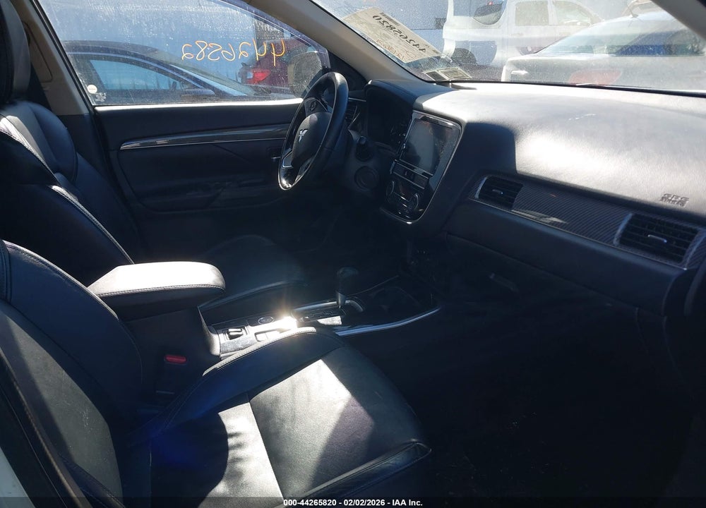 2019 MITSUBISHI OUTLANDER SEL VIN: JA4AZ3A37KZ026687