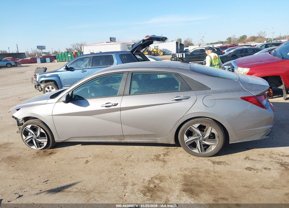 2023 HYUNDAI ELANTRA SEL VIN: KMHLS4AG2PU511315