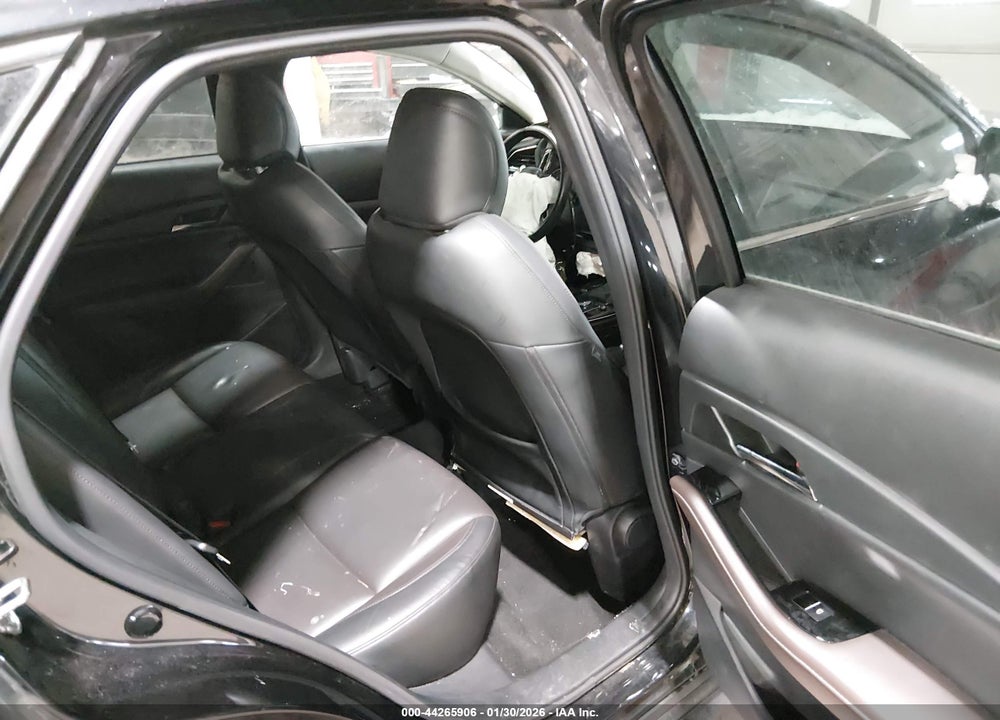 2022 MAZDA CX-30 PREMIUM VIN: 3MVDMBDL7NM447112
