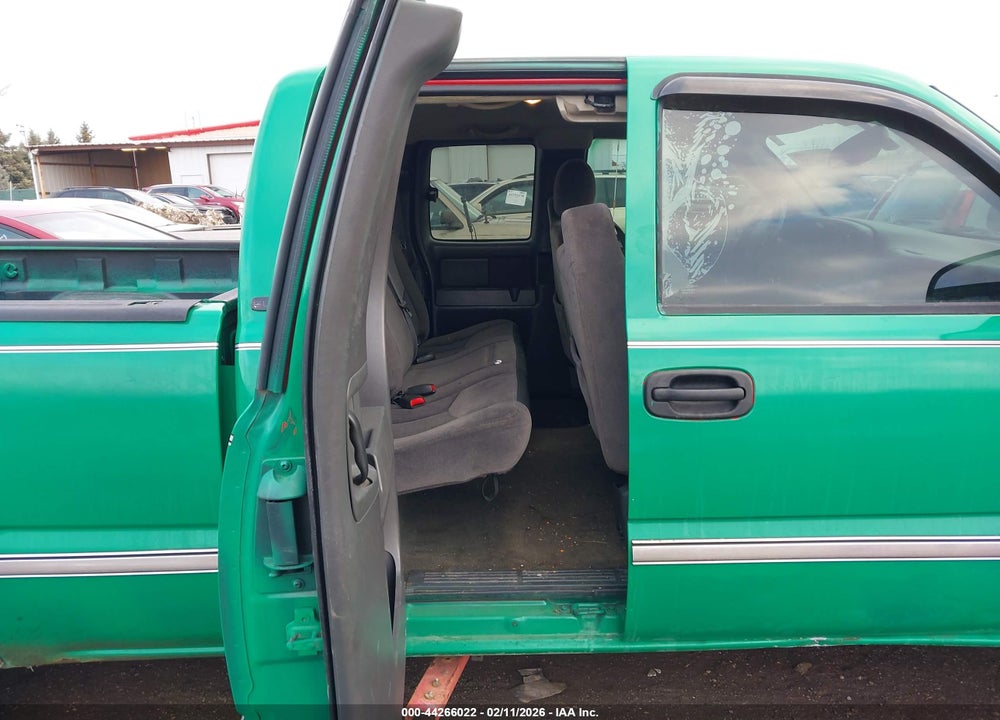 2006 GMC SIERRA 1500 SLE1 VIN: 1GTEC19T36Z100405
