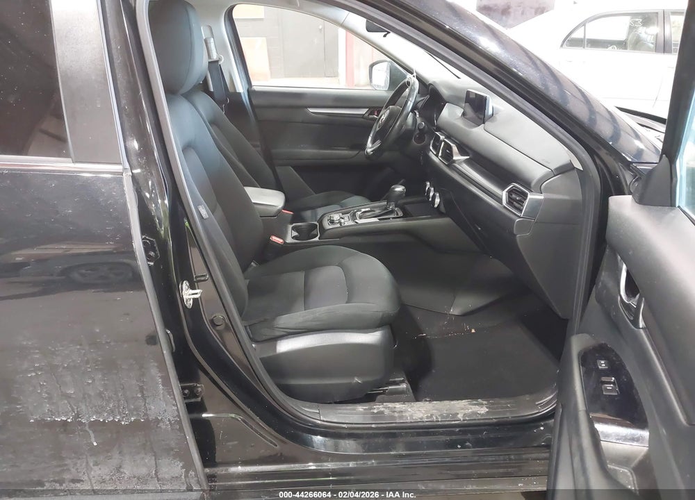 2019 MAZDA CX-5 SPORT VIN: JM3KFBBM8K0658808