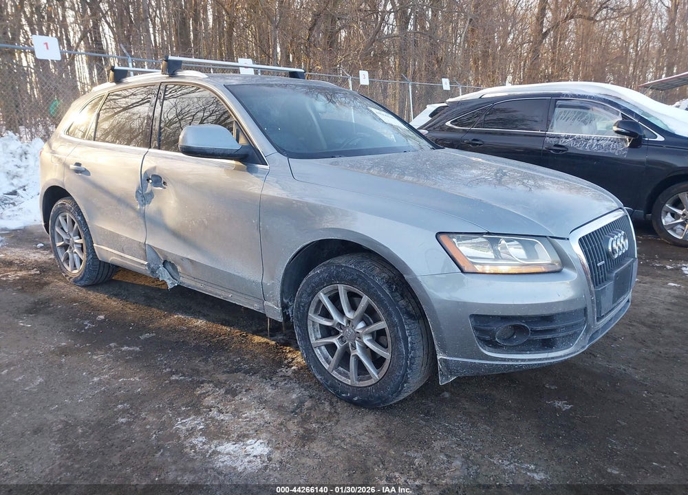 2011 AUDI Q5 2.0T PREMIUM VIN: WA1CFAFP1BA012445