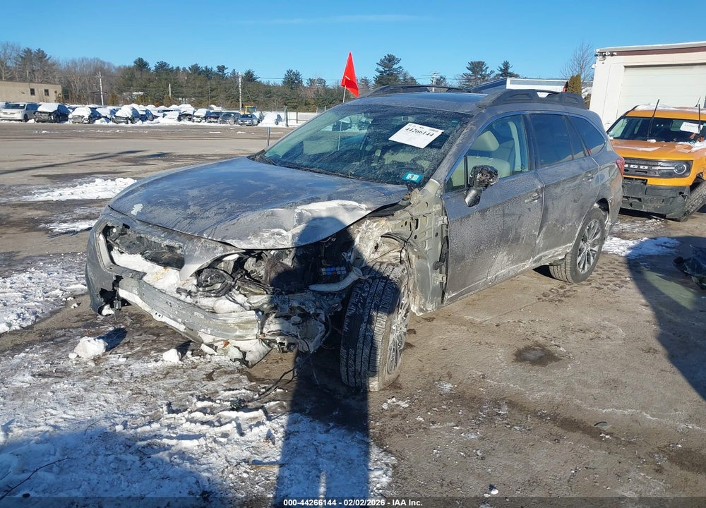 2017 SUBARU OUTBACK 2.5I LIMITED VIN: 4S4BSANCXH3281824