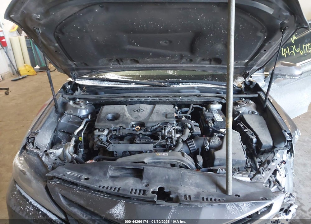 2020 TOYOTA CAMRY SE VIN: 4T1G11AK3LU880525