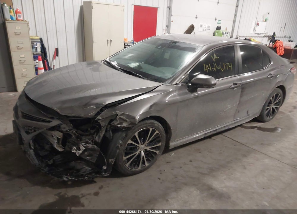 2020 TOYOTA CAMRY SE VIN: 4T1G11AK3LU880525