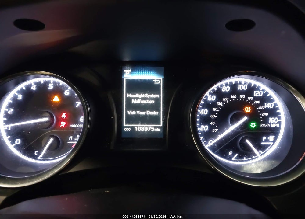 2020 TOYOTA CAMRY SE VIN: 4T1G11AK3LU880525