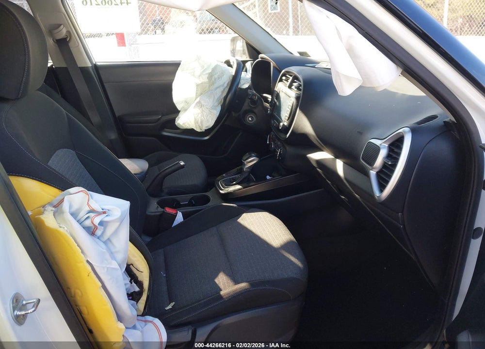 2020 KIA SOUL GT-LINE VIN: KNDJ63AU5L7702588