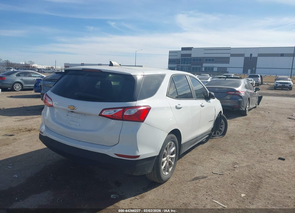 2020 CHEVROLET EQUINOX FWD LS VIN: 3GNAXHEV9LS586401