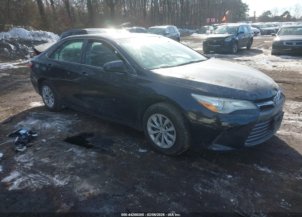 2016 TOYOTA CAMRY LE VIN: 4T4BF1FK8GR517962