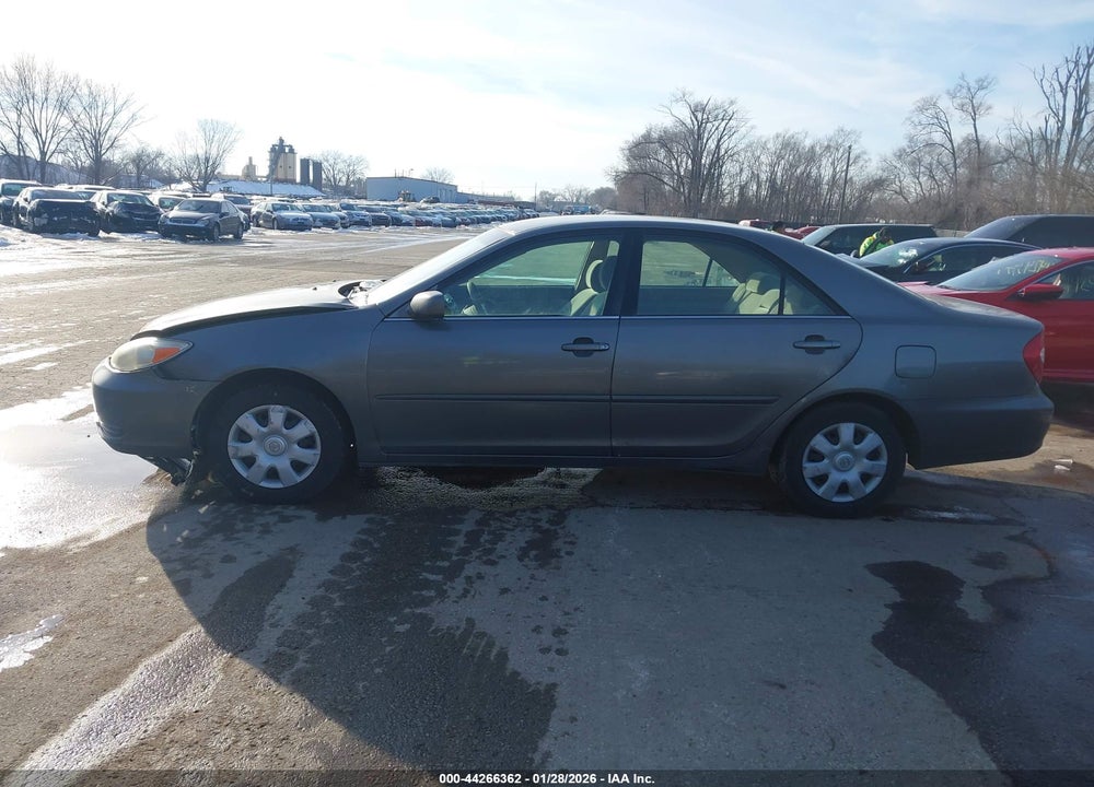 2003 TOYOTA CAMRY LE VIN: 4T1BE32K23U705725