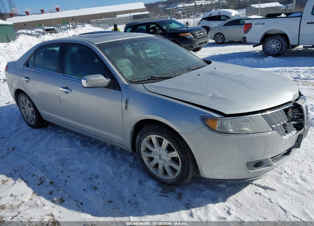 2011 LINCOLN MKZ VIN: 3LNHL2GC2BR776456