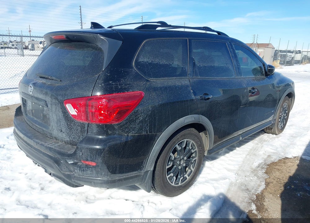 2020 NISSAN PATHFINDER SL 2WD VIN: 5N1DR2CN4LC649048