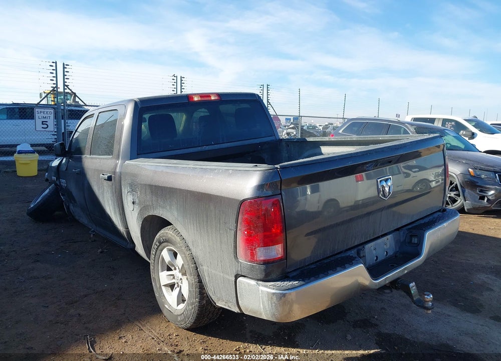 2019 RAM 1500 CLASSIC VIN: 3C6RR7KT8KG723484