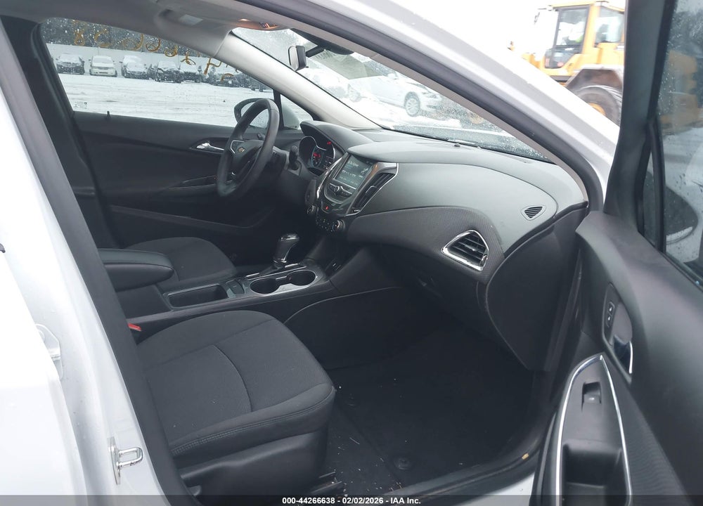 2017 CHEVROLET CRUZE LT AUTO VIN: 1G1BE5SM6H7145806