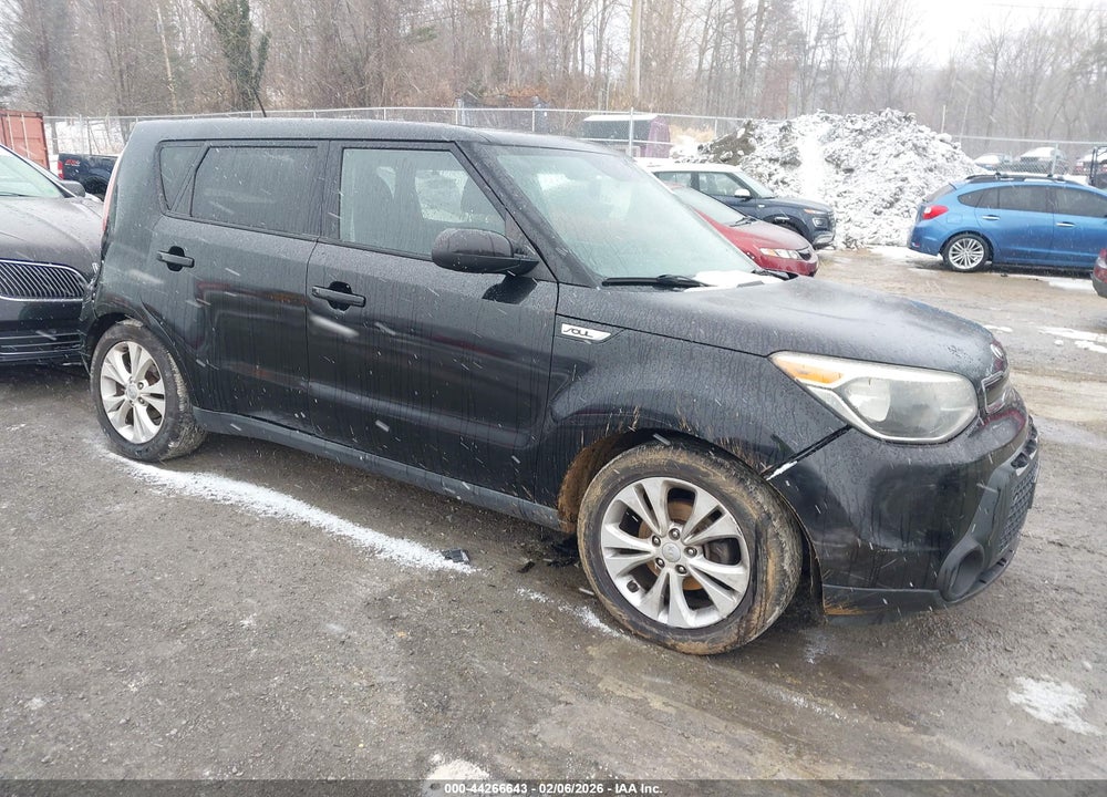 2015 KIA SOUL + VIN: KNDJP3A51F7193562