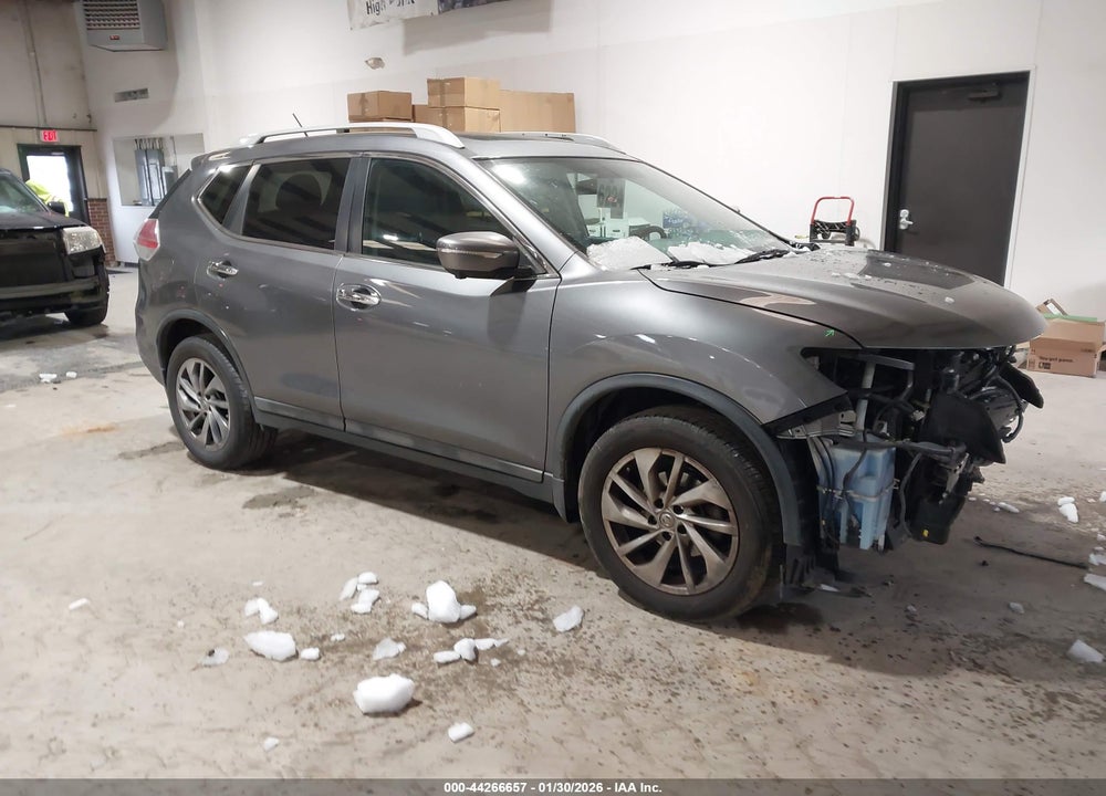 2015 NISSAN ROGUE SL VIN: 5N1AT2MV3FC845750