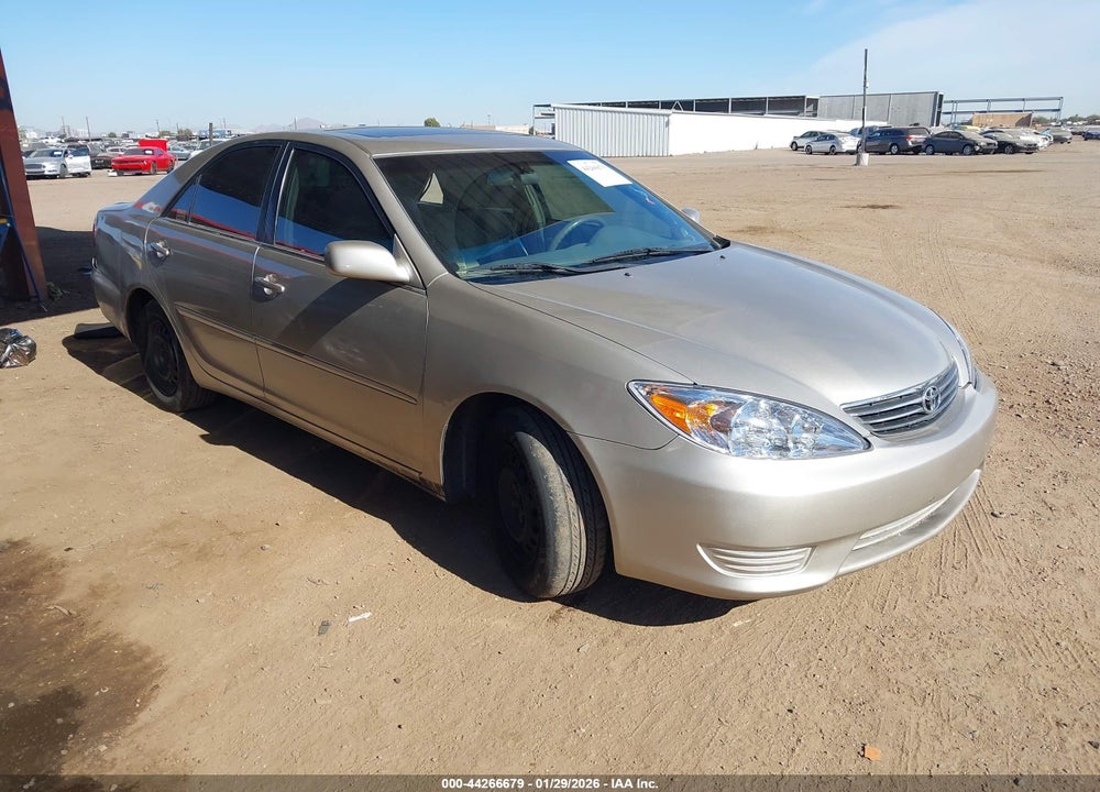 2005 TOYOTA CAMRY LE VIN: 4T1BE32K55U617772