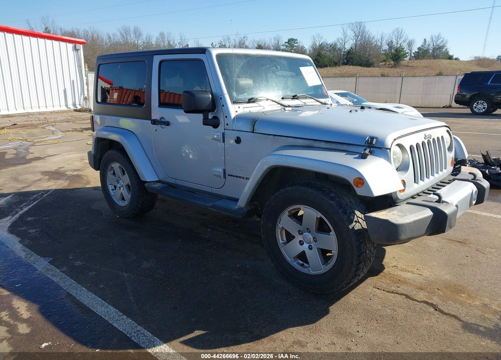 2011 JEEP WRANGLER SAHARA VIN: 1J4AA5D12BL522402