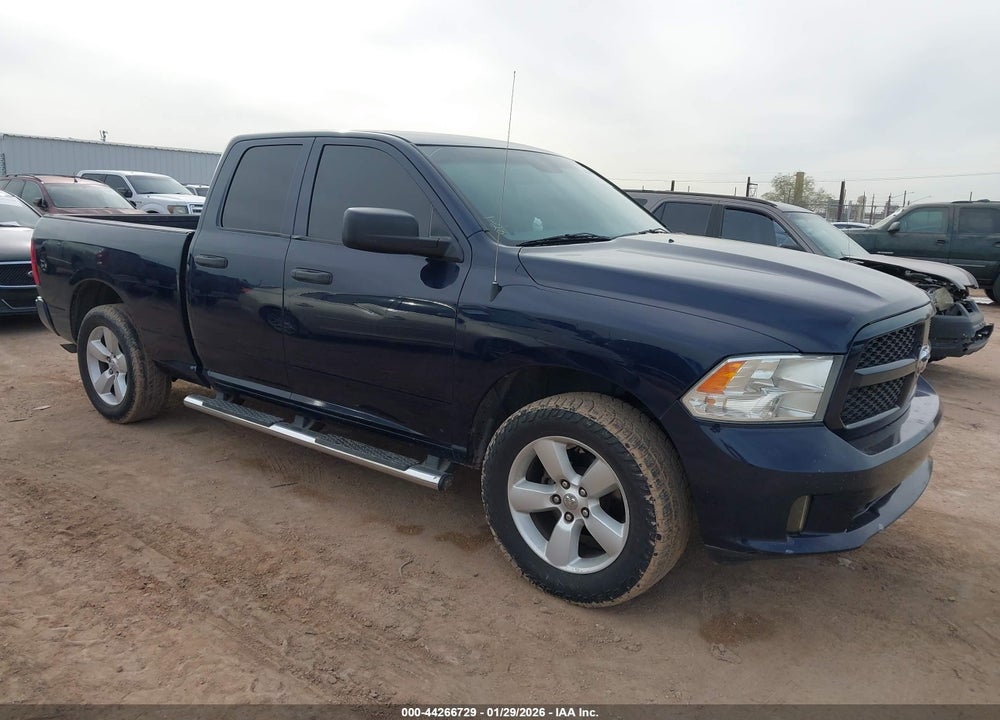 2016 RAM 1500 EXPRESS VIN: 1C6RR6FG1GS189901