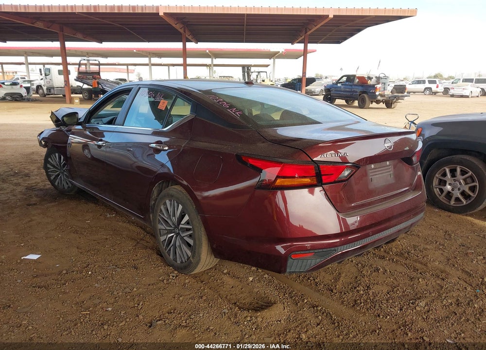2024 NISSAN ALTIMA SV FWD VIN: 1N4BL4DV7RN372552