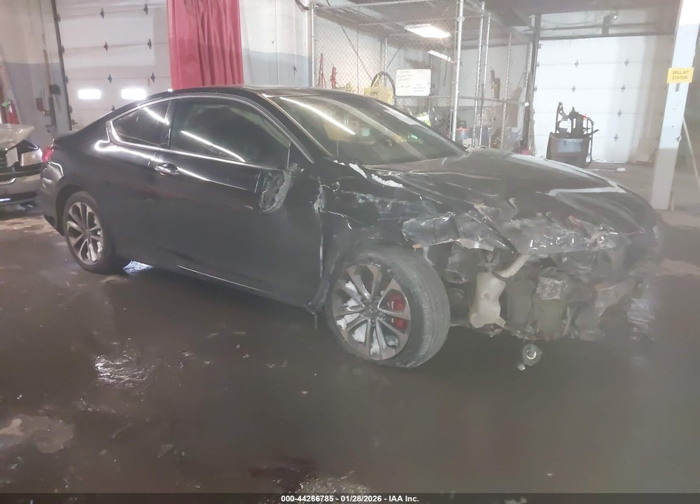 2013 HONDA ACCORD EX-L V-6 VIN: 1HGCT2B86DA008933