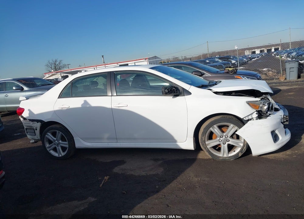 2013 TOYOTA COROLLA S VIN: 2T1BU4EE2DC111332