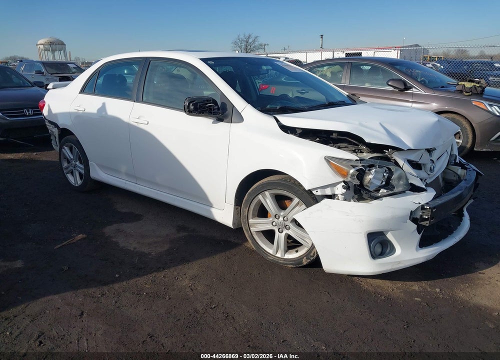 2013 TOYOTA COROLLA S VIN: 2T1BU4EE2DC111332