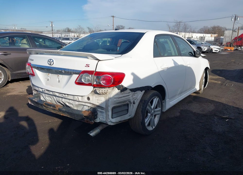 2013 TOYOTA COROLLA S VIN: 2T1BU4EE2DC111332