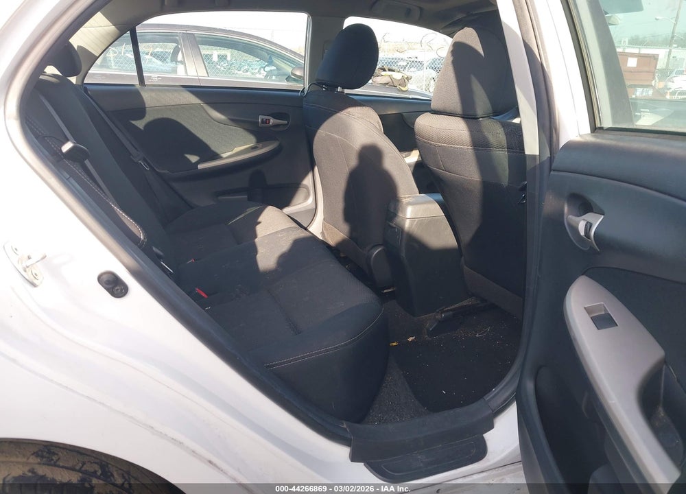 2013 TOYOTA COROLLA S VIN: 2T1BU4EE2DC111332
