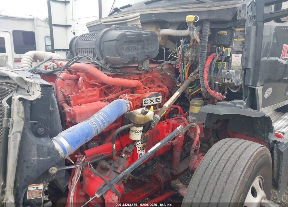 2024 KENWORTH T680 VIN: 1XKYD49X2RJ332631