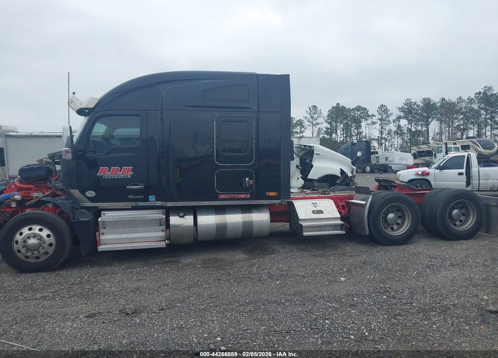 2024 KENWORTH T680 VIN: 1XKYD49X2RJ332631