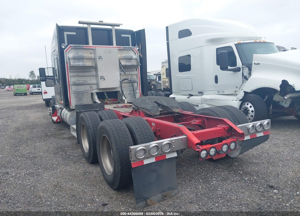 2024 KENWORTH T680 VIN: 1XKYD49X2RJ332631