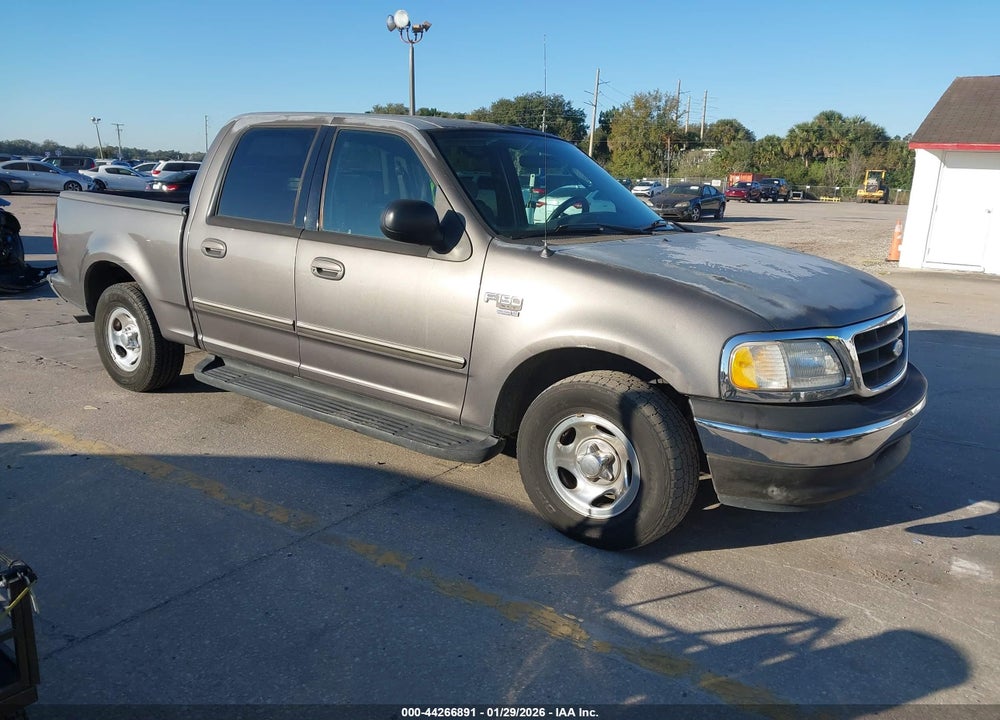 2003 FORD F-150 LARIAT/XLT VIN: 1FTRW07L93KA56713