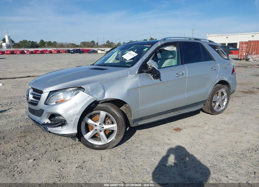 2016 MERCEDES-BENZ GLE 350 VIN: 4JGDA5JB3GA749029