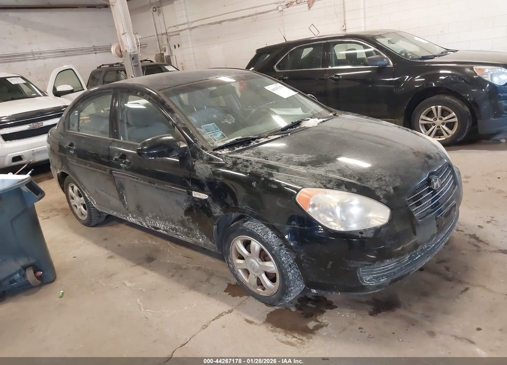 2007 HYUNDAI ACCENT GLS VIN: KMHCN46C17U117642