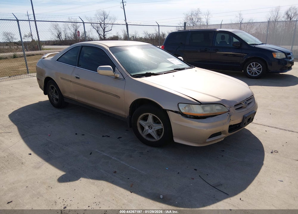 2001 HONDA ACCORD 3.0 LX VIN: 1HGCG22401A033839
