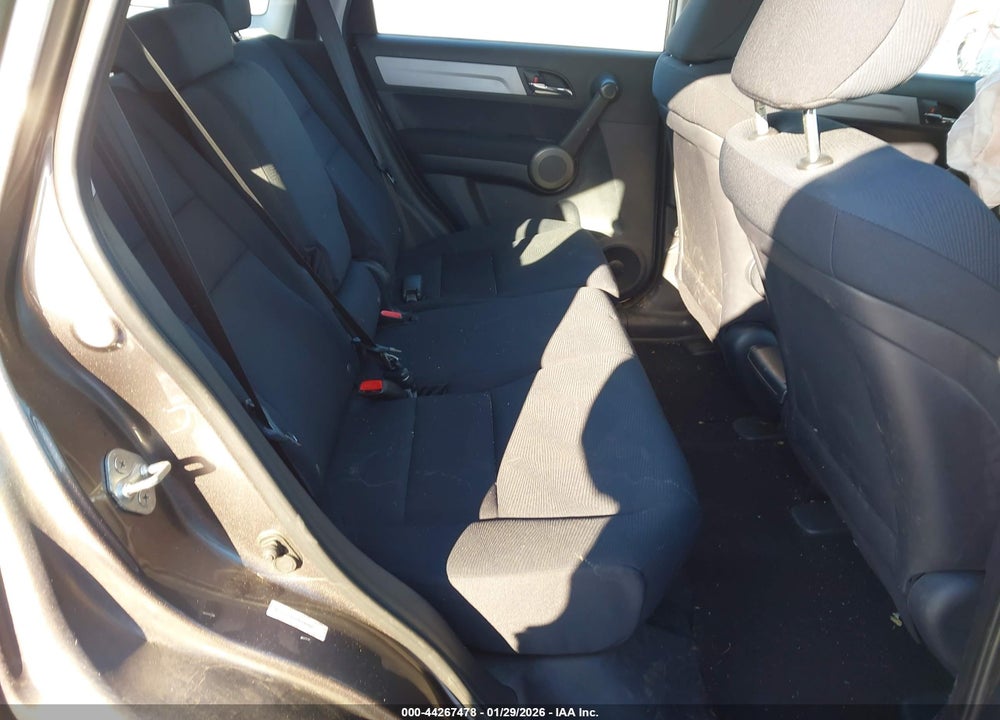 2011 HONDA CR-V LX VIN: 5J6RE4H31BL083612