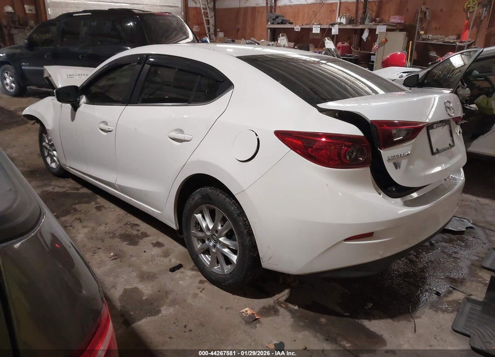 2018 MAZDA 3 SPORT VIN: 3MZBN1U78JM230873