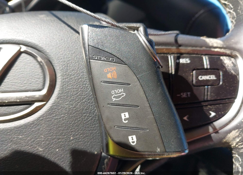 2019 LEXUS ES 350 VIN: 58ABZ1B14KU038907