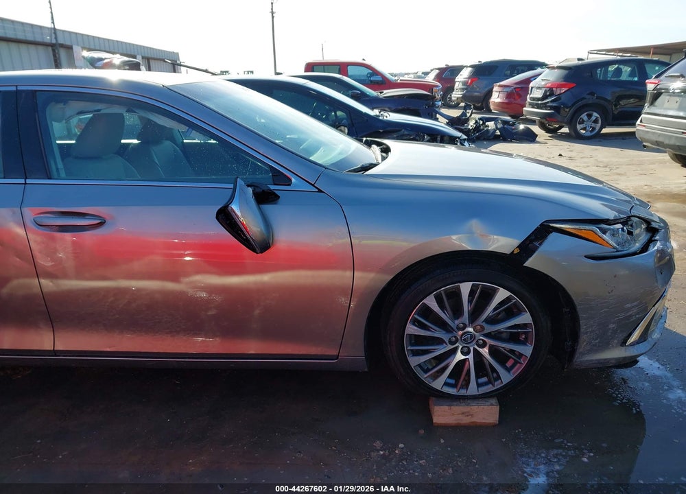 2019 LEXUS ES 350 VIN: 58ABZ1B14KU038907