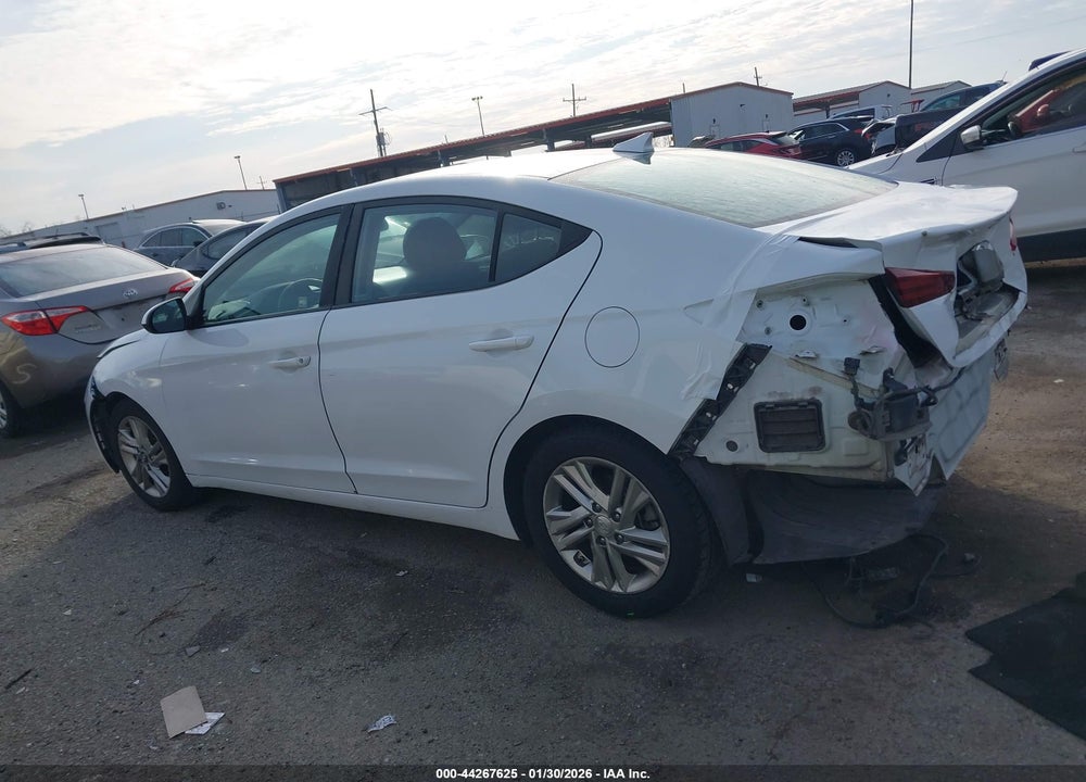 2019 HYUNDAI ELANTRA SEL VIN: 5NPD84LF0KH437035