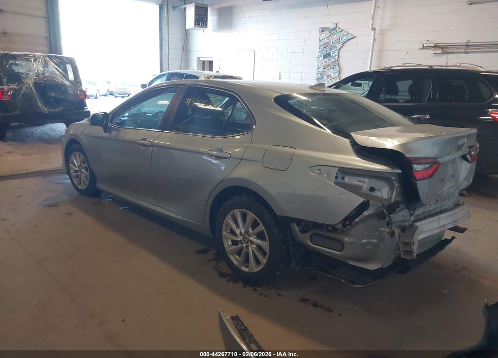 2021 TOYOTA CAMRY LE AWD VIN: 4T1C11BK5MU023198