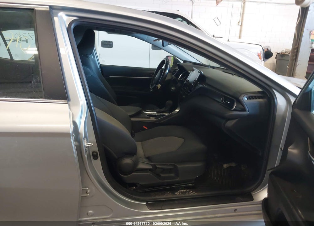 2021 TOYOTA CAMRY LE AWD VIN: 4T1C11BK5MU023198