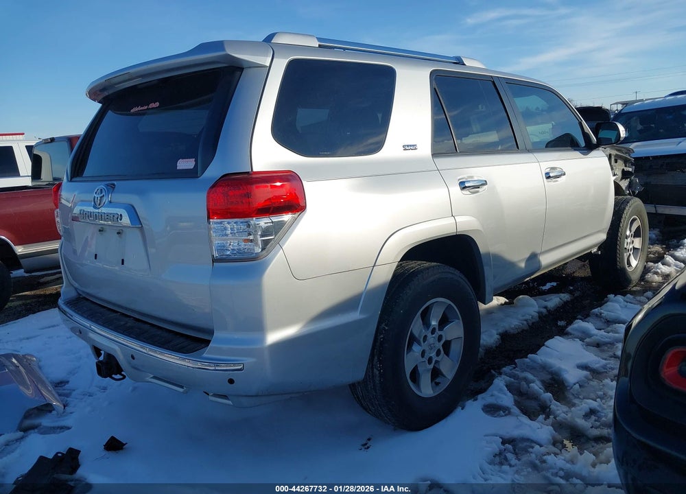 2011 TOYOTA 4RUNNER SR5 V6 VIN: JTEZU5JR7B5018924