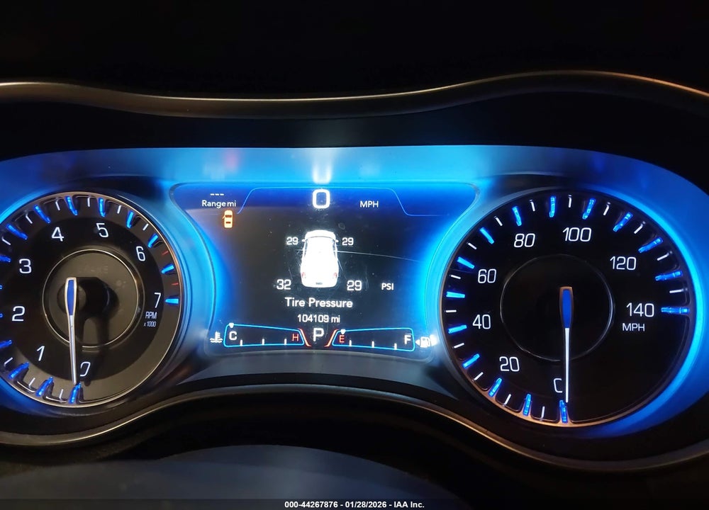 2016 CHRYSLER 300 LIMITED VIN: 2C3CCARGXGH216961