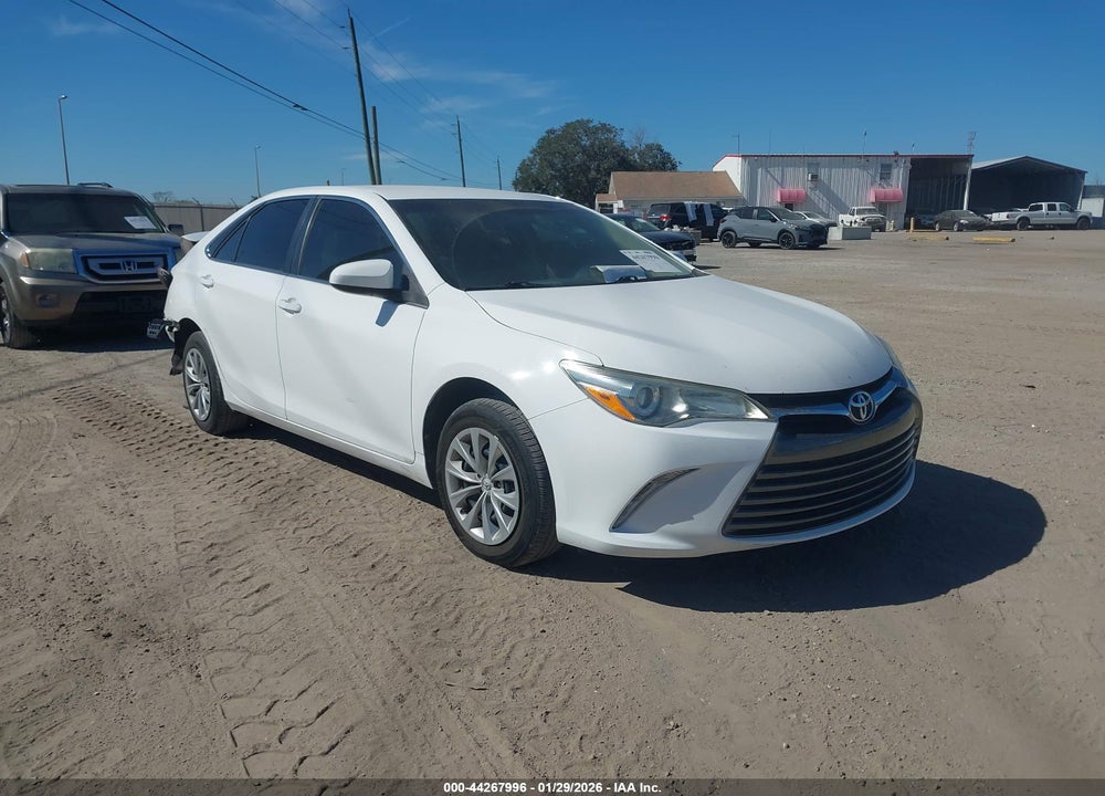 2017 TOYOTA CAMRY LE VIN: 4T1BF1FKXHU298174